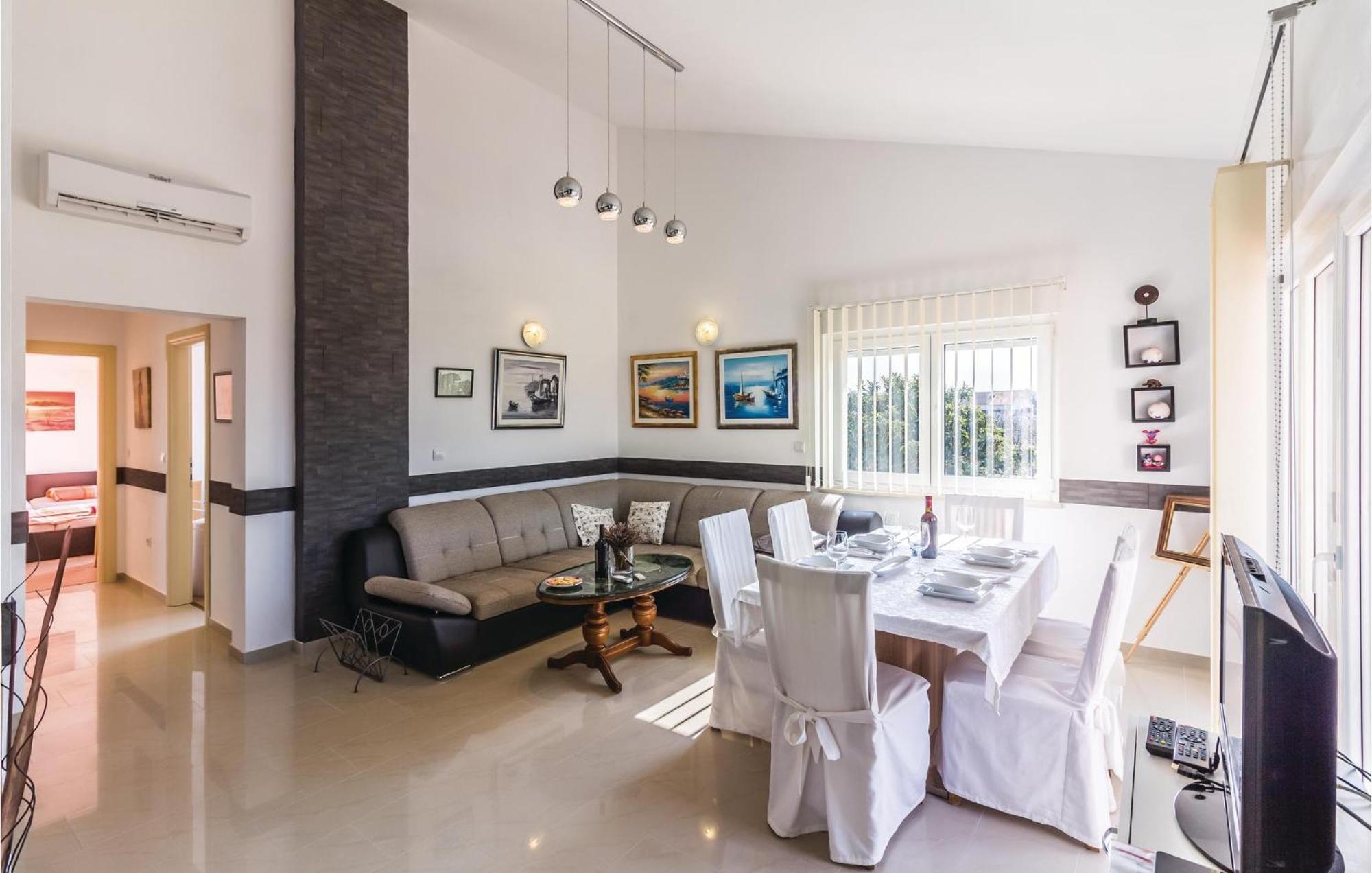 Stunning Apartment In Fazana With House Sea View Ngoại thất bức ảnh